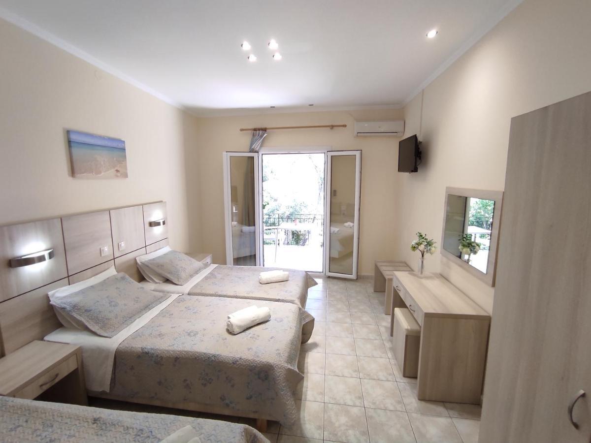 Villa Eleni - Studios Лиападес Екстериор снимка