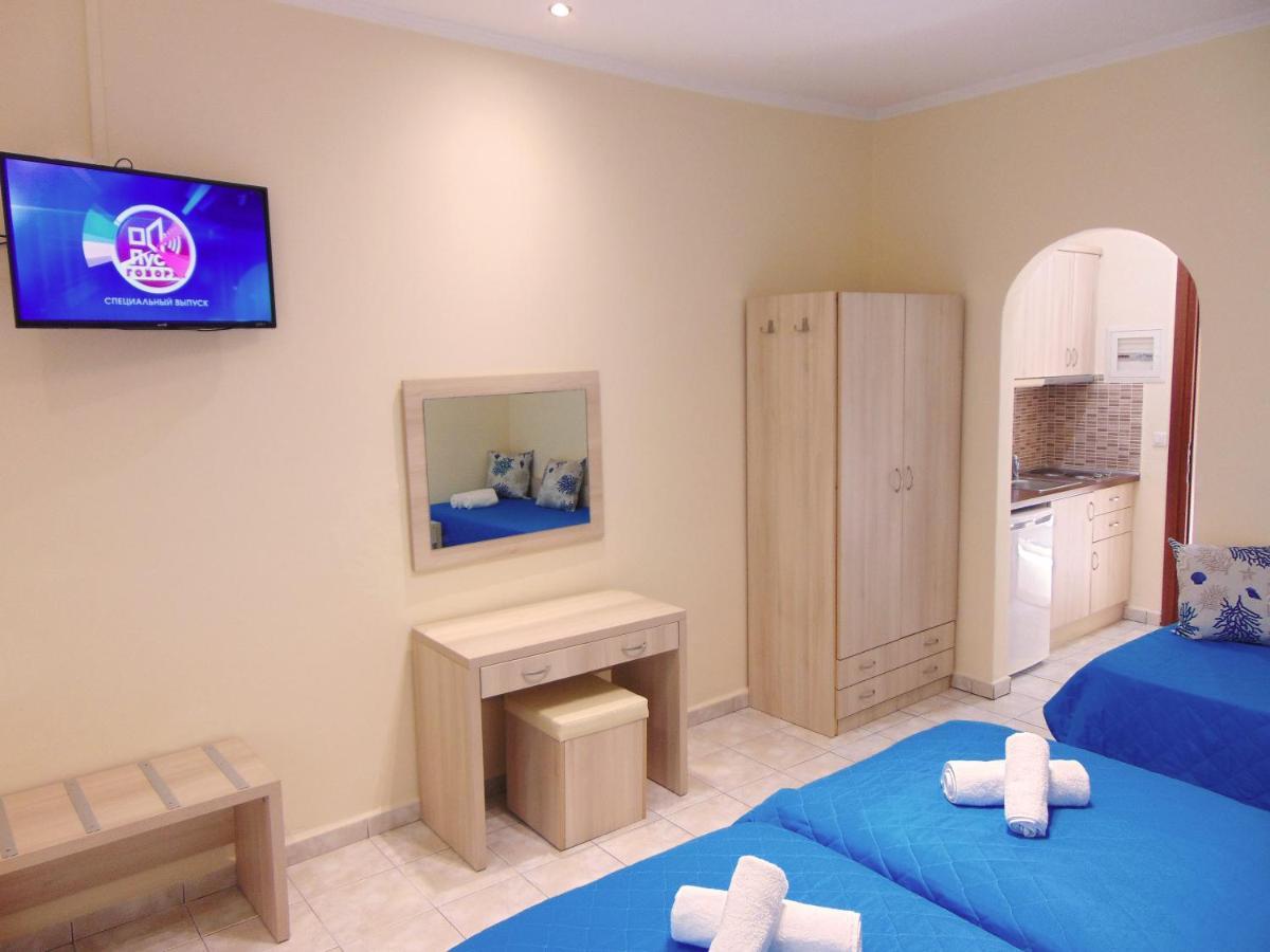 Villa Eleni - Studios Лиападес Екстериор снимка
